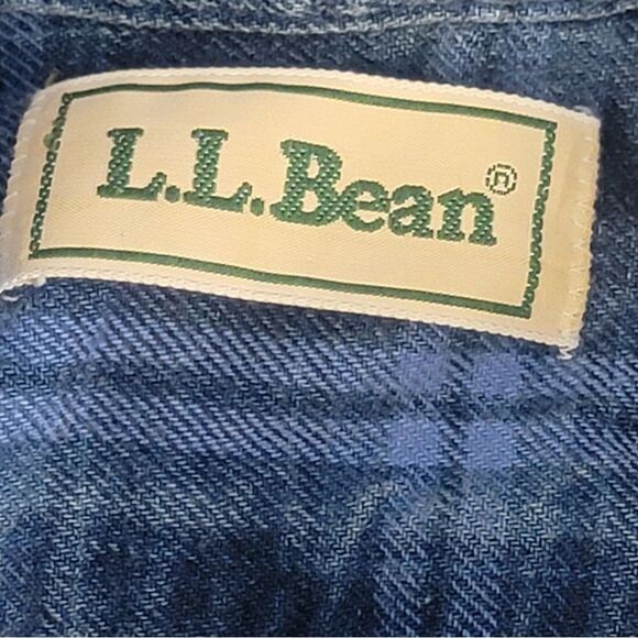 LL Bean Women's Original Flannel Navy Blue Plaid Long Sleeve Medium - Picture 5 of 11